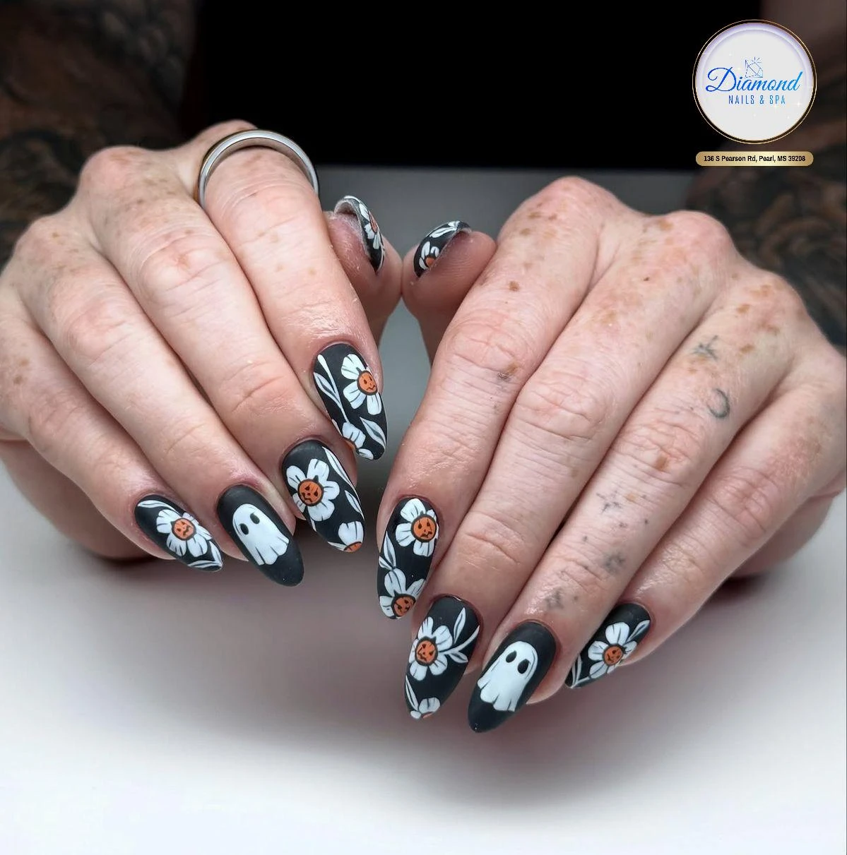 Halloween Nail Art Oct 20 2026